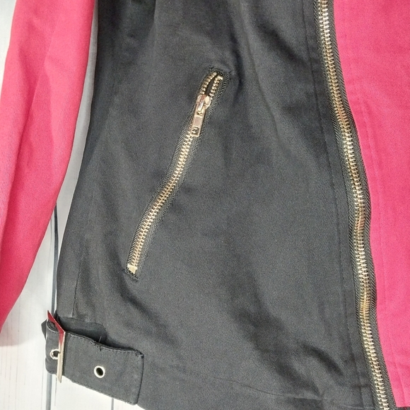 Red and Black Asymmetrical Zip Jacket - Picture 4 of 13